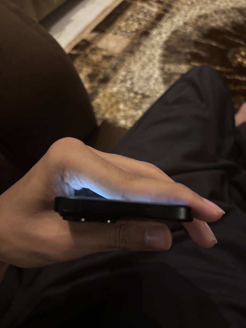 Apple iPhone 15 2
