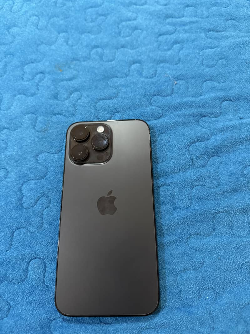 Apple iPhone 14 Pro Max 0