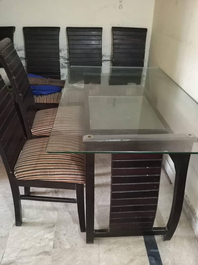 Dining table and chairs 4
