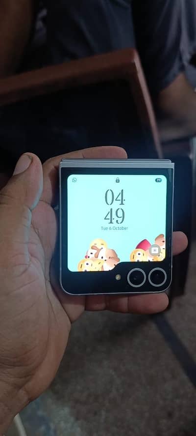 Samsung Mobile Z Flip 6 Exchange Possible