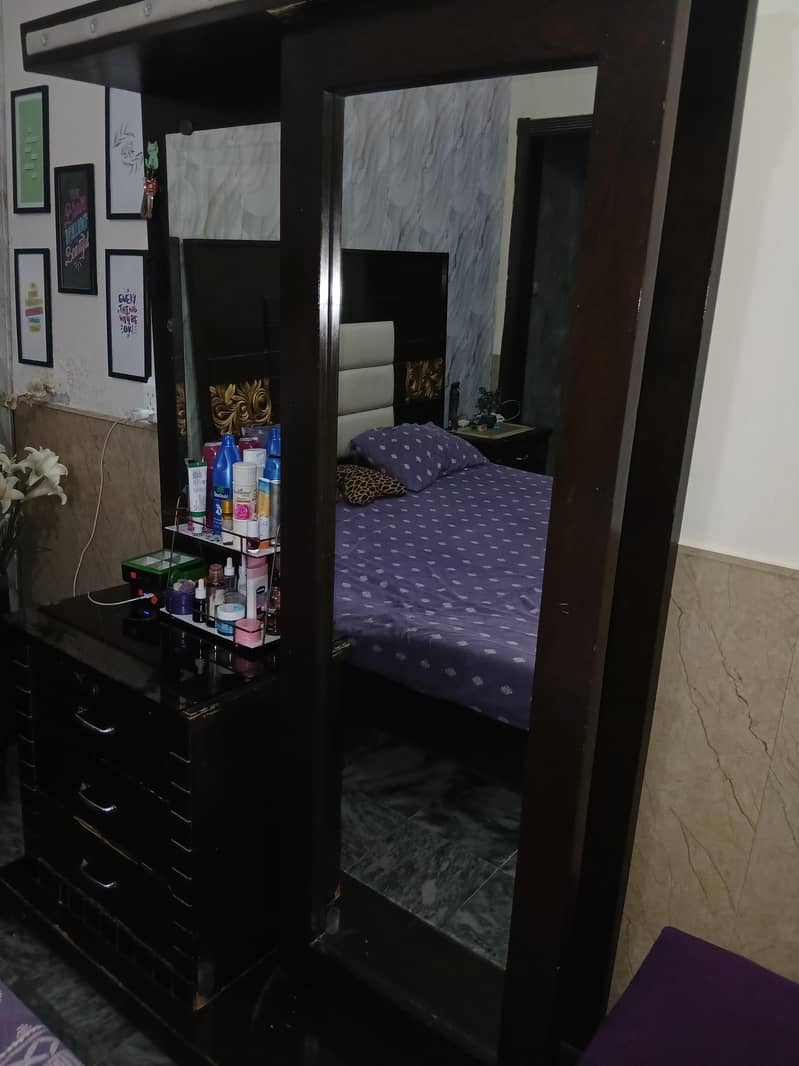 Dressing Table 2