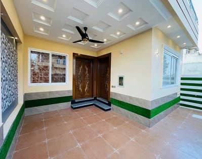 Prime Location House Of 5 Marla Is Available For rent In Citi Housing Society