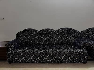 sofas and center table