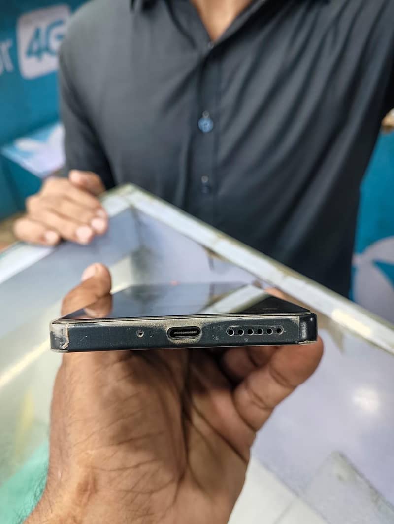 Xiaomi Redmi Note 13 Pro 5
