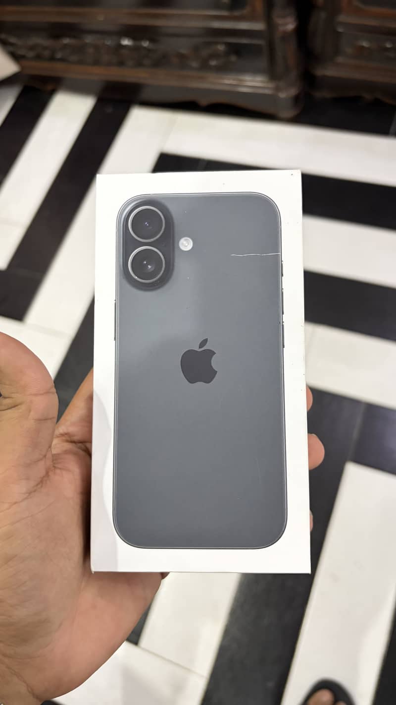 Apple iPhone 17 0