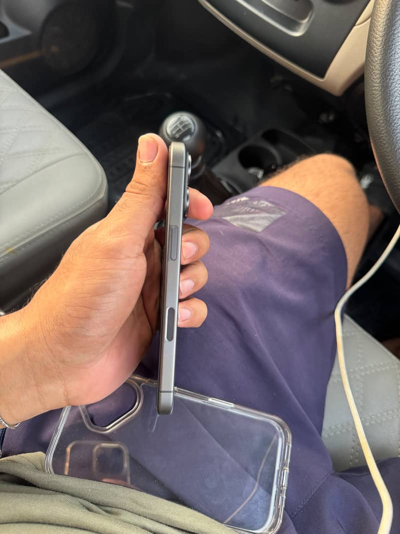 Apple iPhone 17 3