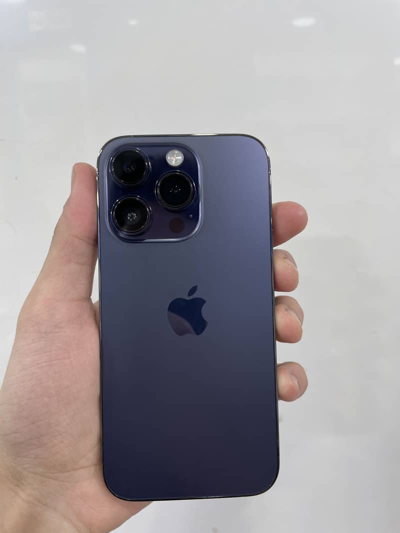 Apple iPhone 14 Pro 0