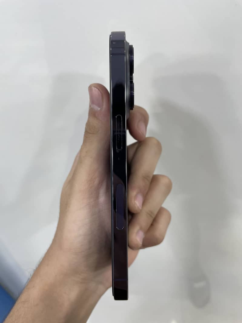 Apple iPhone 14 Pro 4