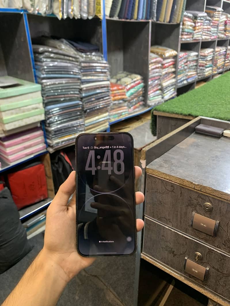 Apple iPhone 14 Pro Max 2