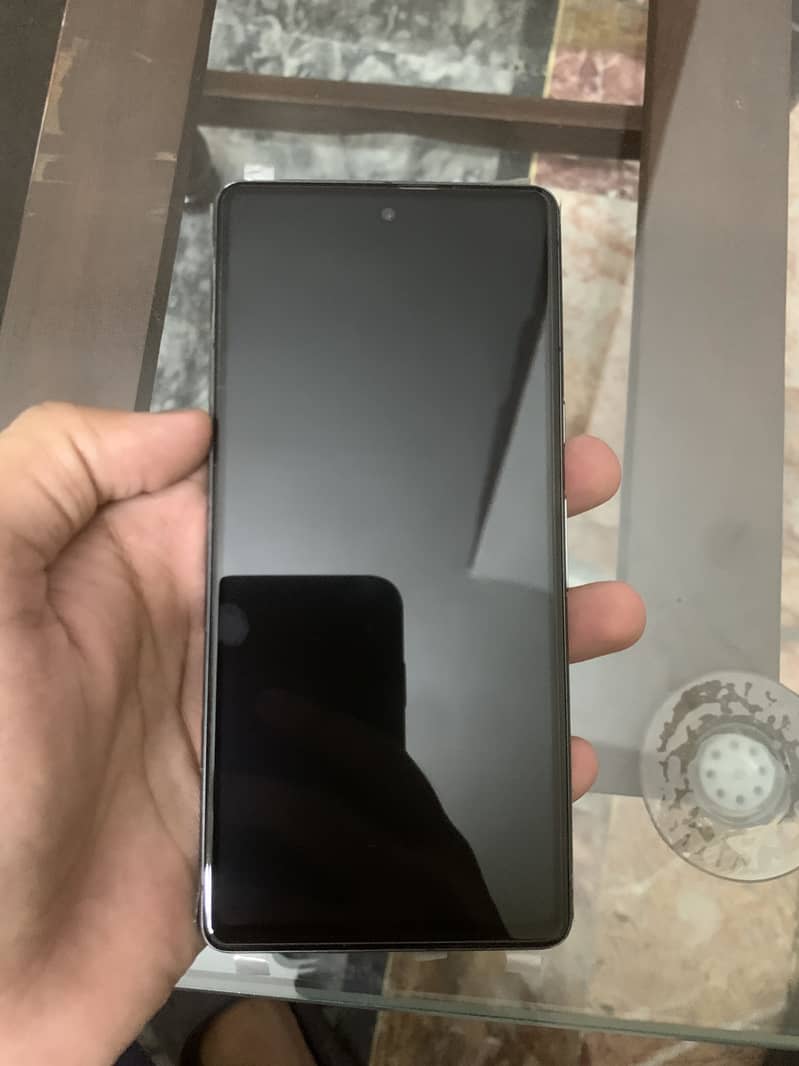 Google Pixel 7 4