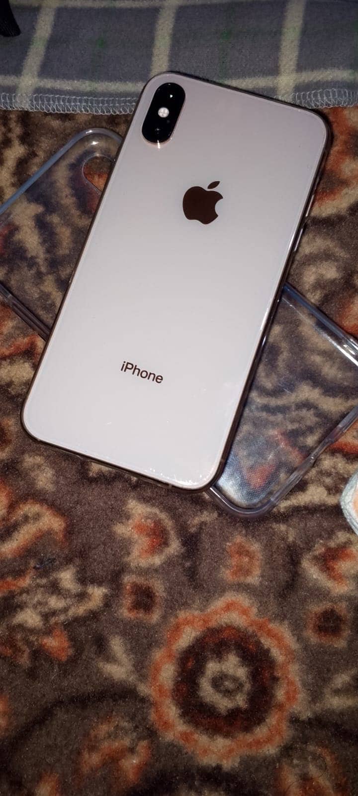 Apple iPhone XS 0