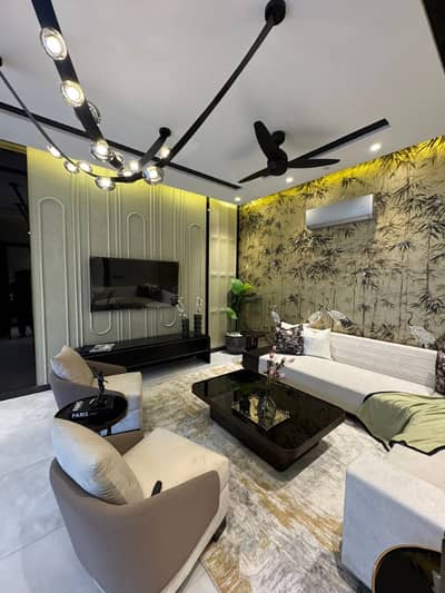 1 Kanal Very Low Price Owner Build House Available For Sale