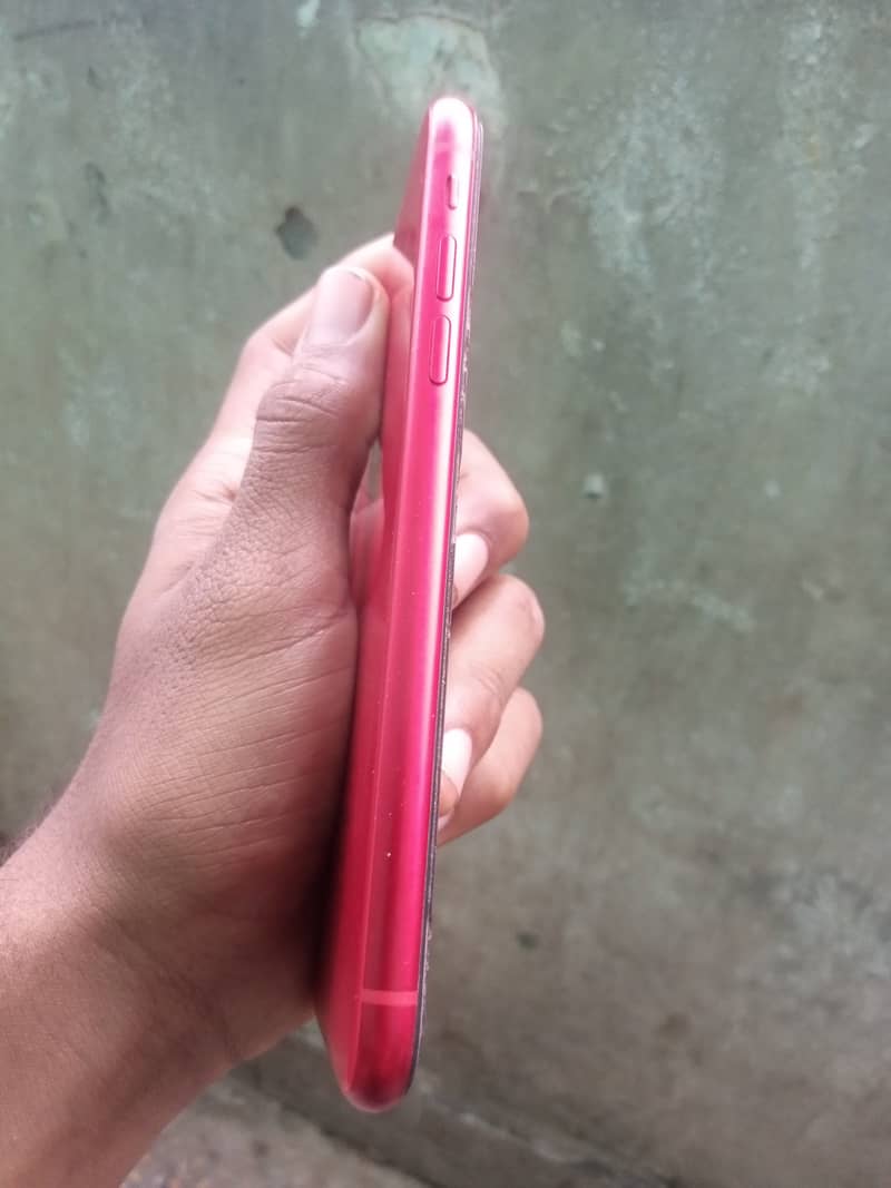 Apple iPhone XR 3