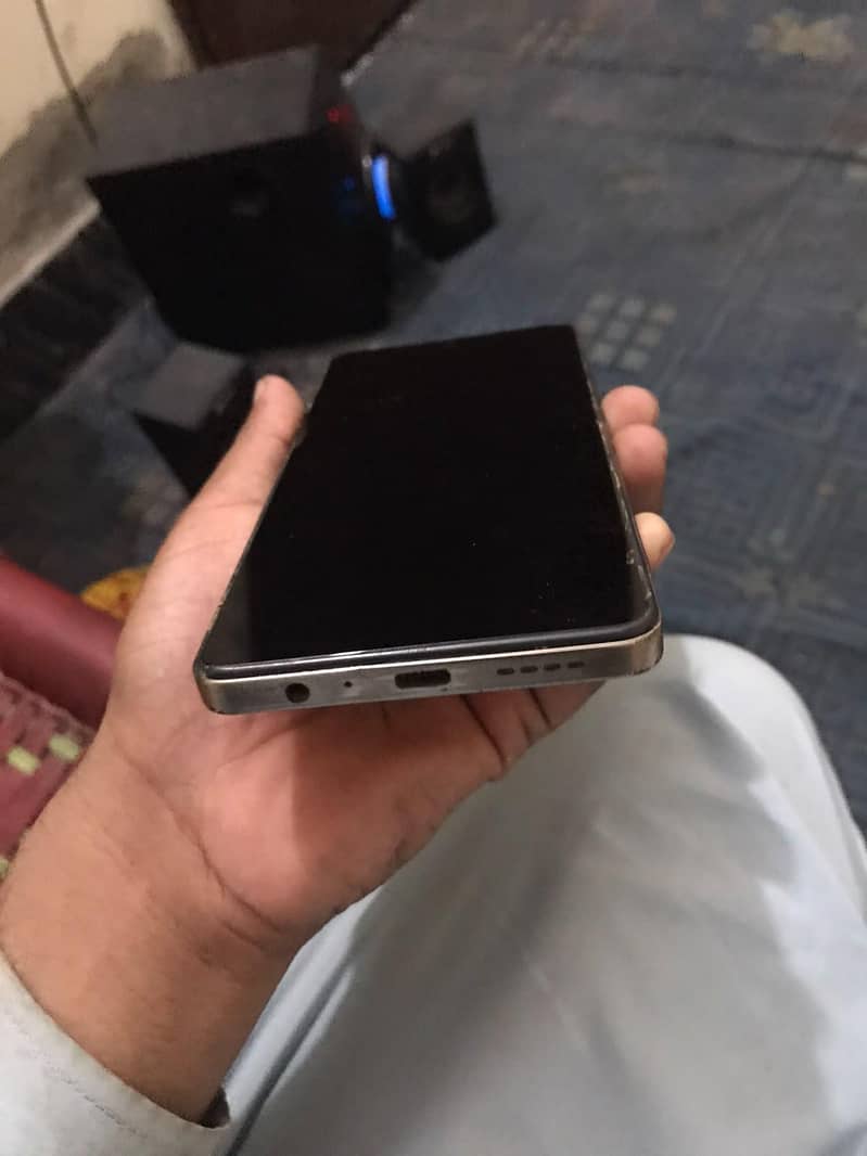 Infinix Note 30 4