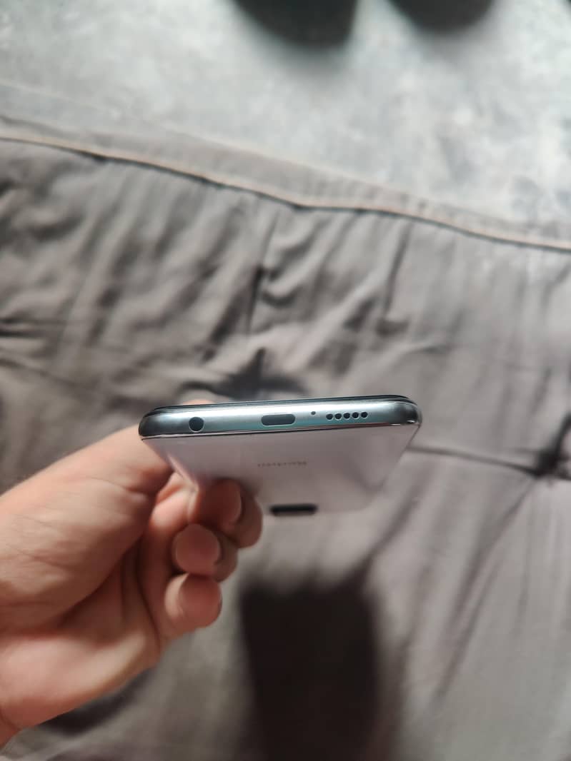 Xiaomi Redmi Note 9 Pro 4