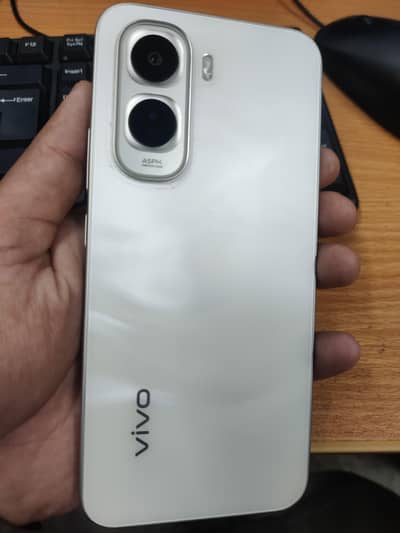 Vivo Y500 8/256