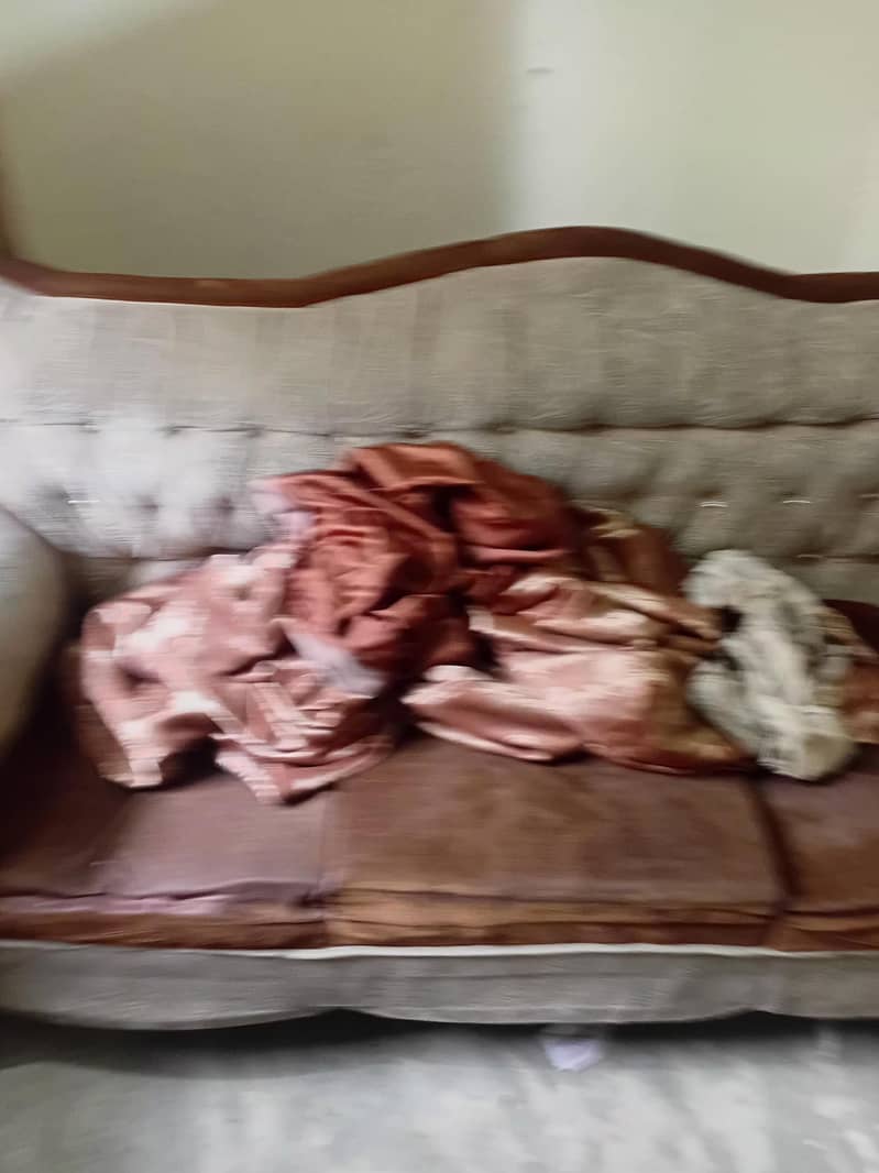sofa set 1.2. 3 with covers 5
