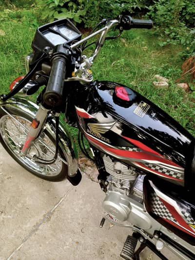 Honda 125 Model 2024 BLACK LusSh Condition For Lovers