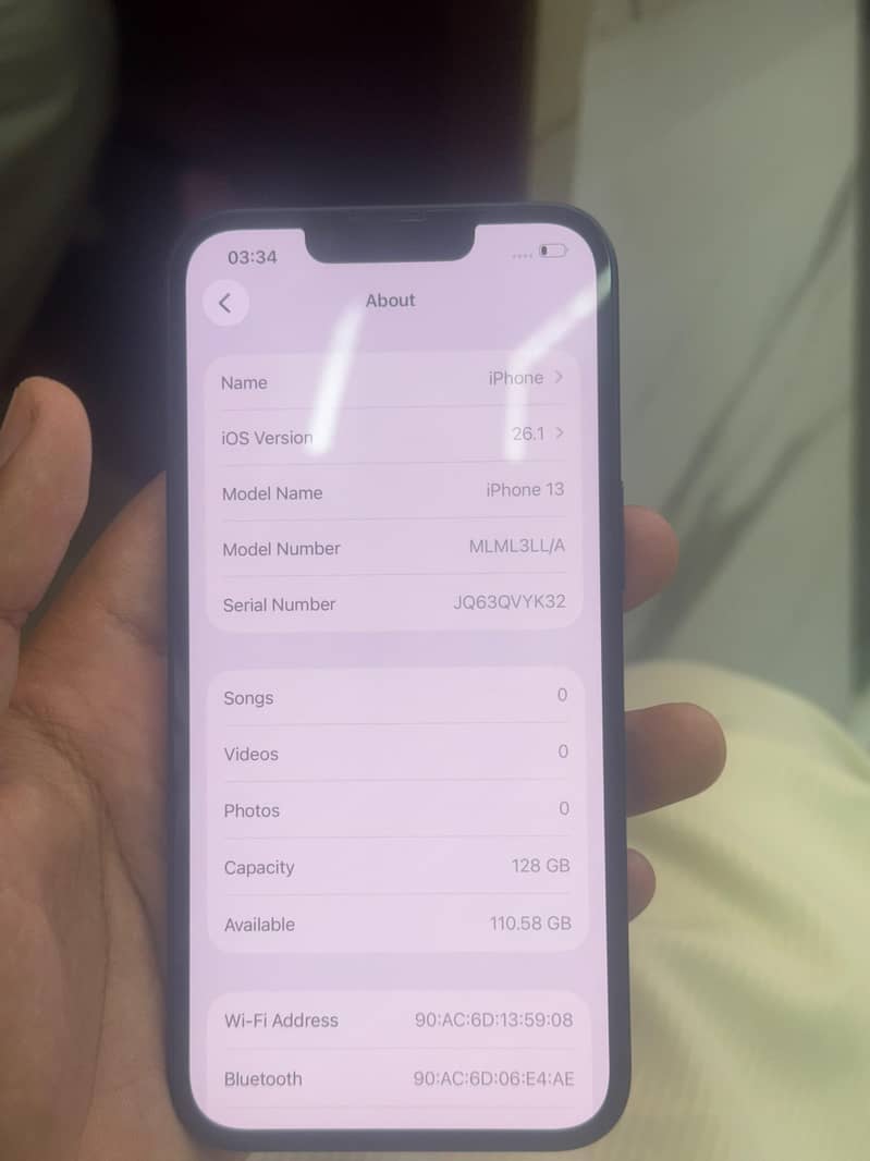 Apple iPhone 13 7