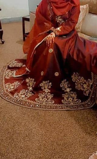 deep maroon maxi / preloved 1