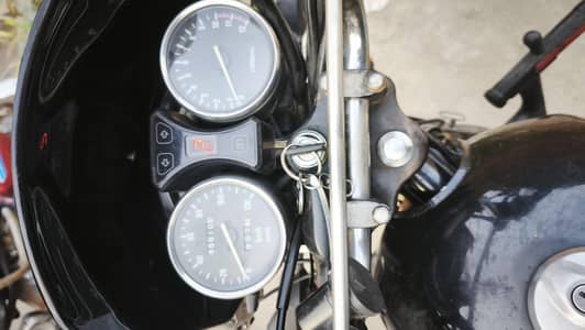 SUZUKI GS150 SE
