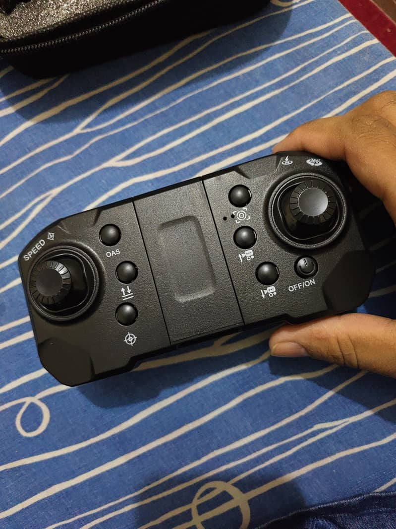 J6 pro drone 3