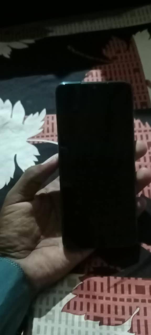 Tecno Spark 10C 3