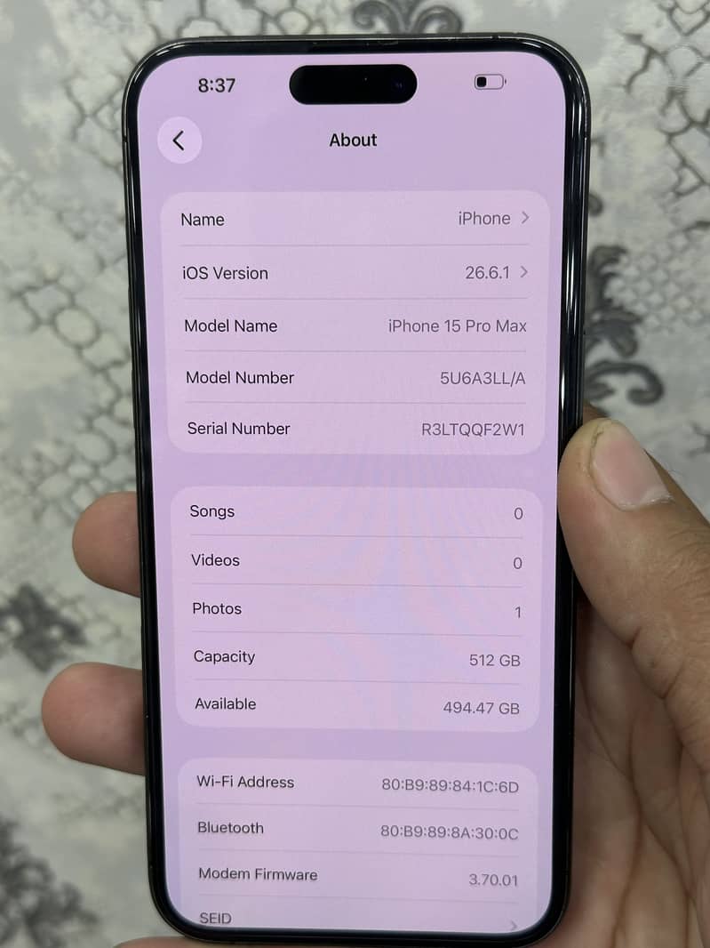 Apple iPhone 15 Pro Max 4