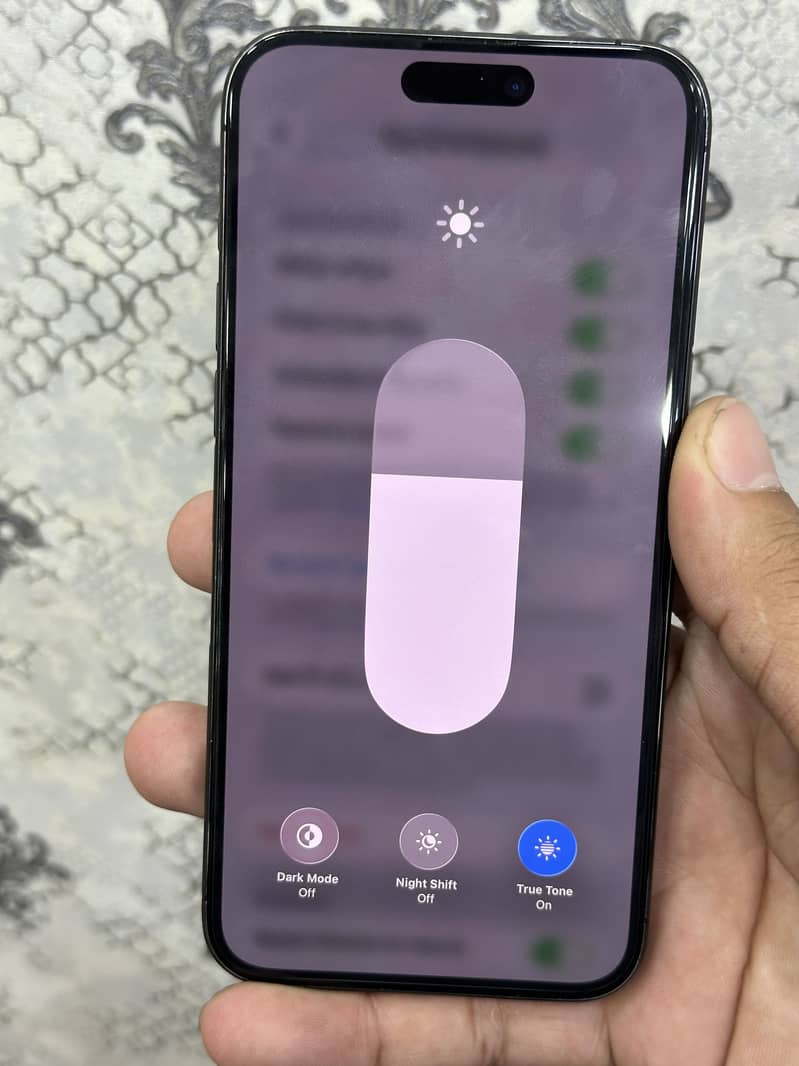 Apple iPhone 15 Pro Max 7