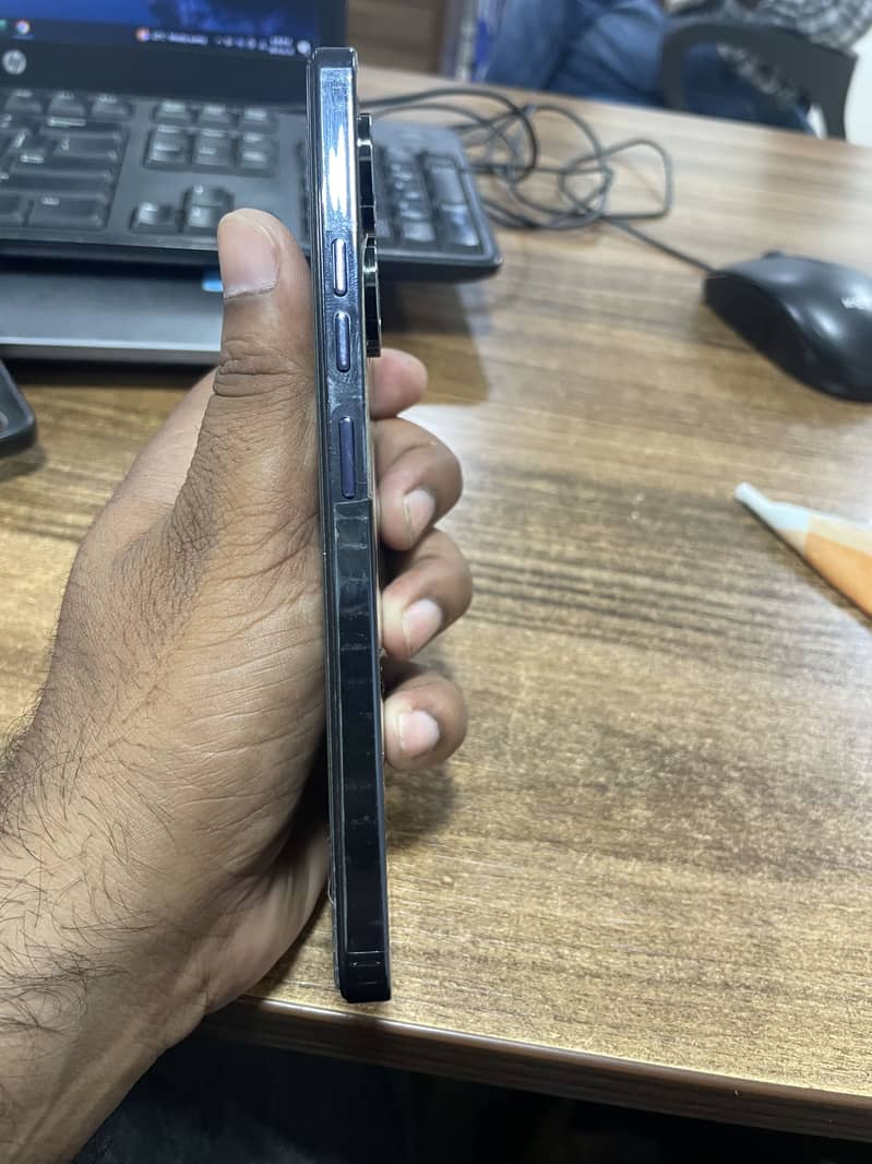 Tecno CAMON 20 8