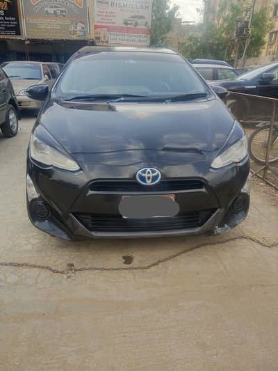 Toyota Aqua 2015