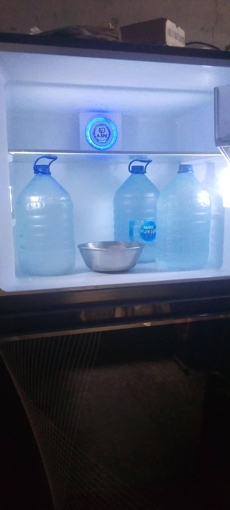 Refrigerator / Fridge 1