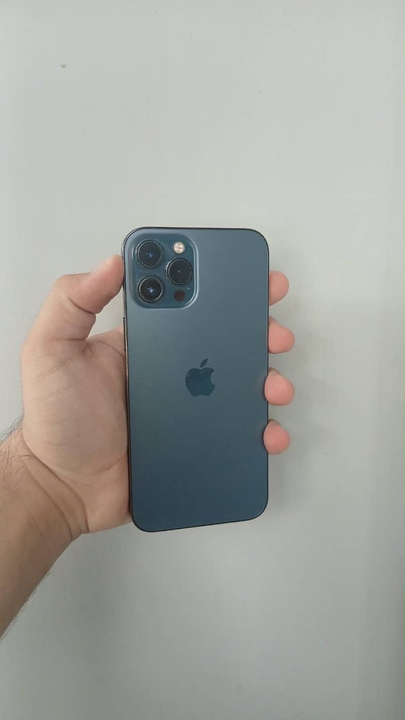 Apple iPhone 12 Pro Max 3