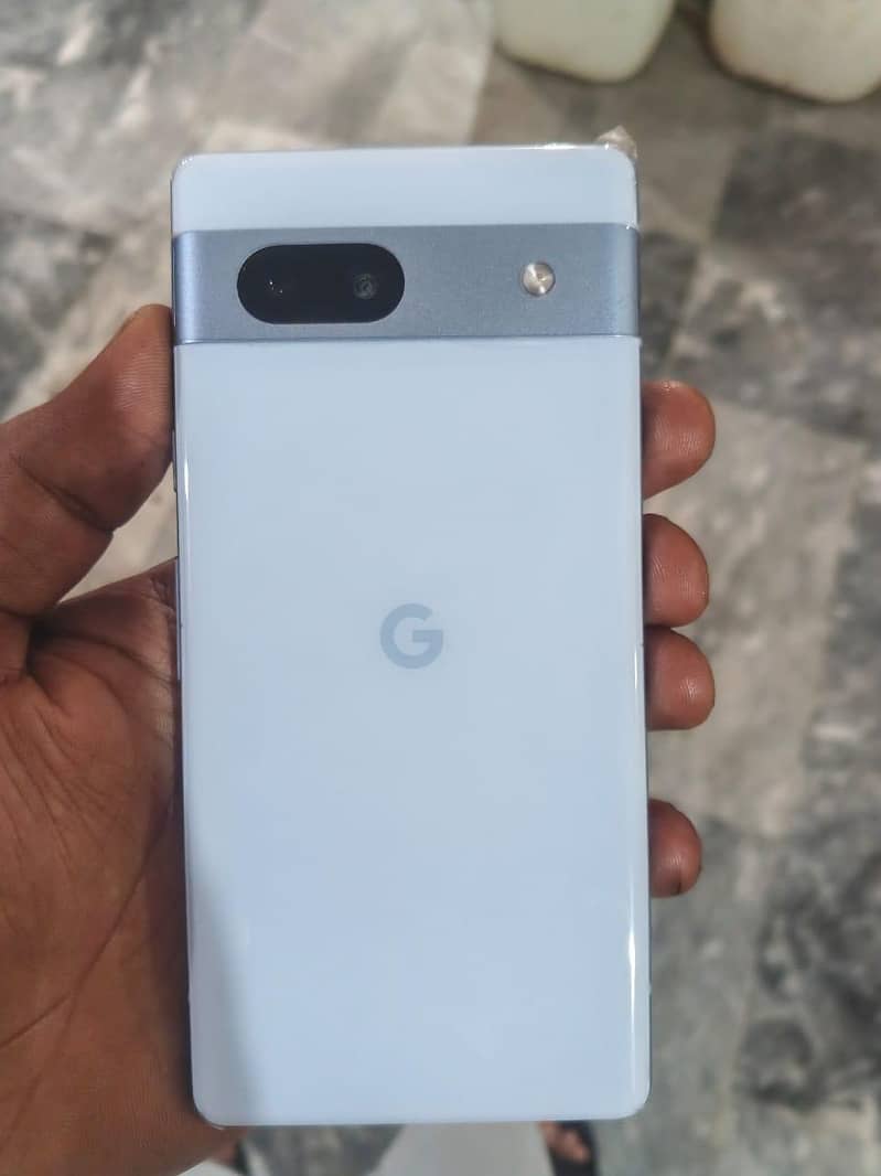 Google Pixel 7a 2