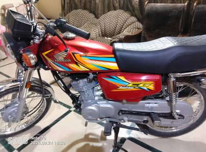 Honda CG 125 25/26 mdl 03196906428