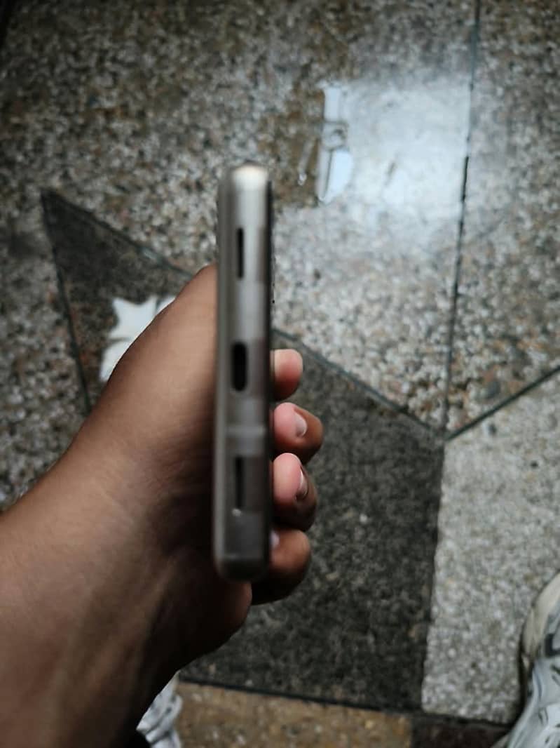 Google Pixel 7a 3