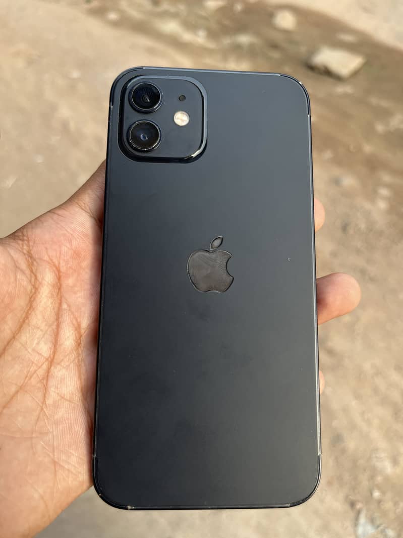 Apple iPhone 12 0