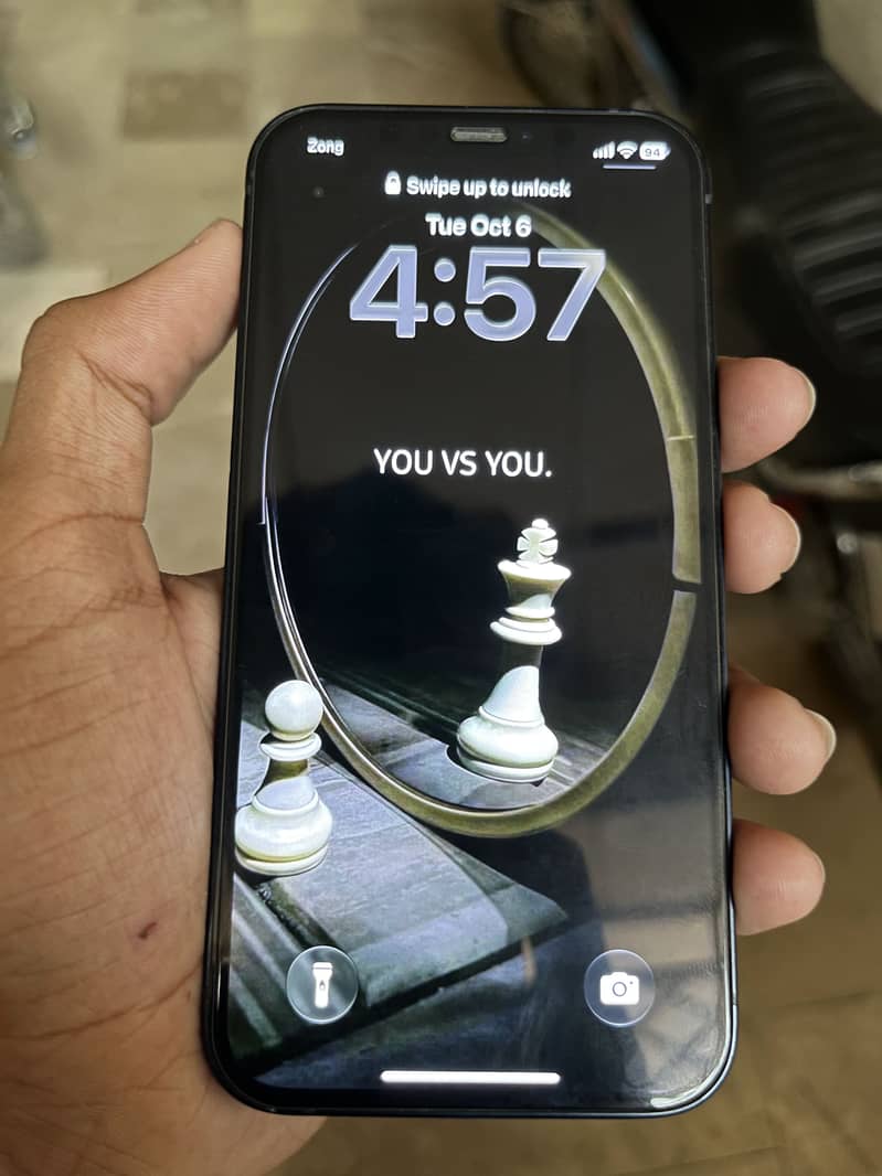 Apple iPhone 12 3