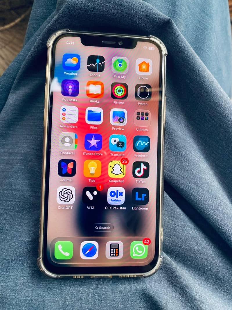 Apple iPhone 12 2