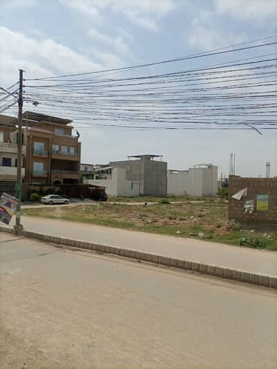 Prime Location 120 Square Yards Residential Plot Available For Sale In Block- 3, Saadi Garden