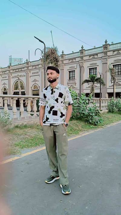 Hussnain 