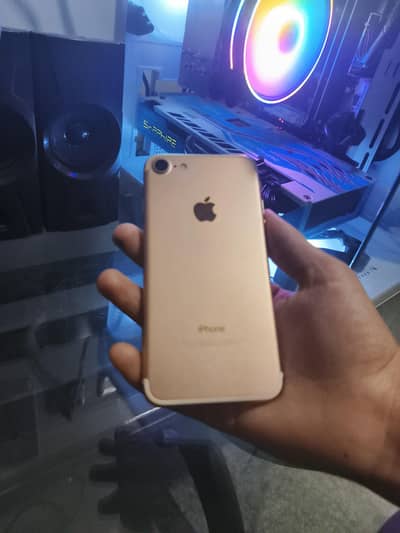 Apple iPhone 7