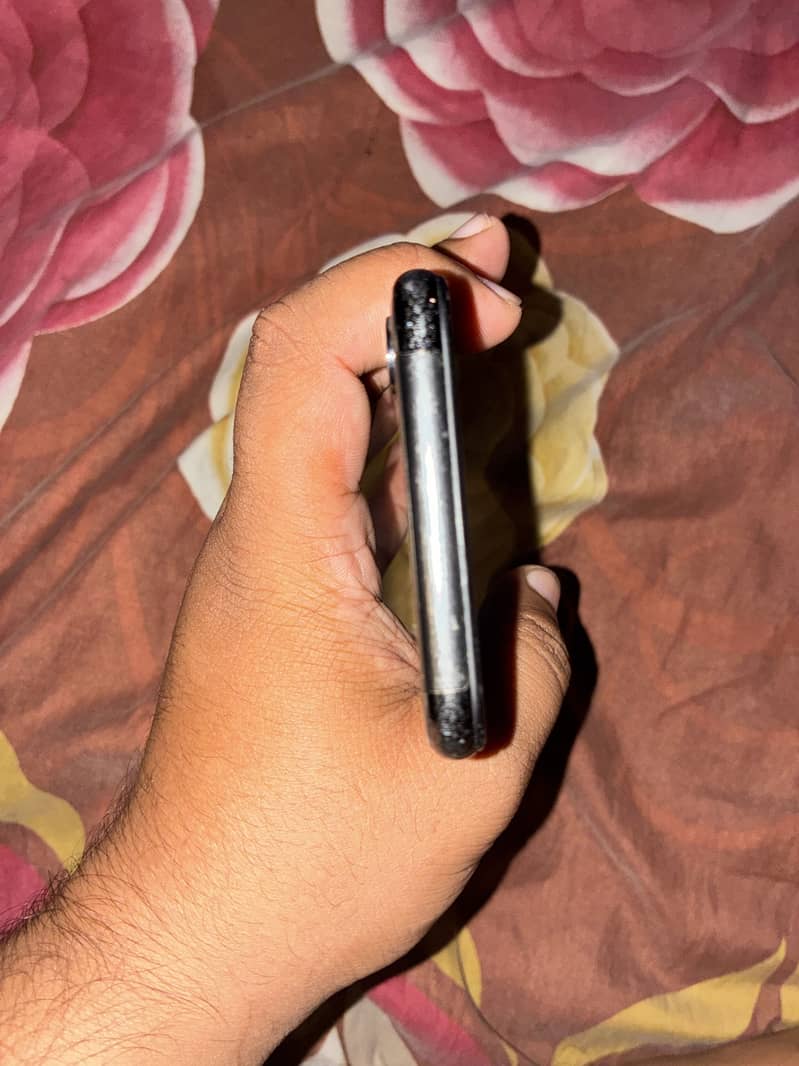 Apple iPhone X 2