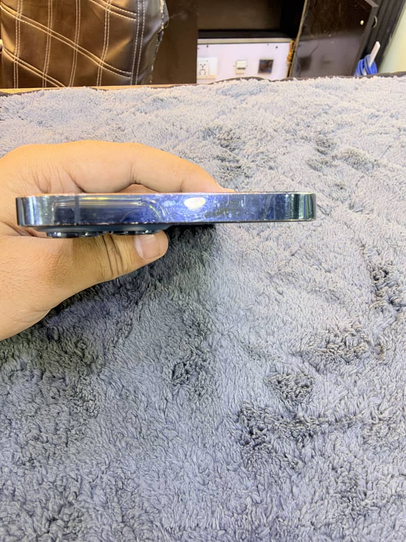 Apple iPhone 12 Pro Max 0