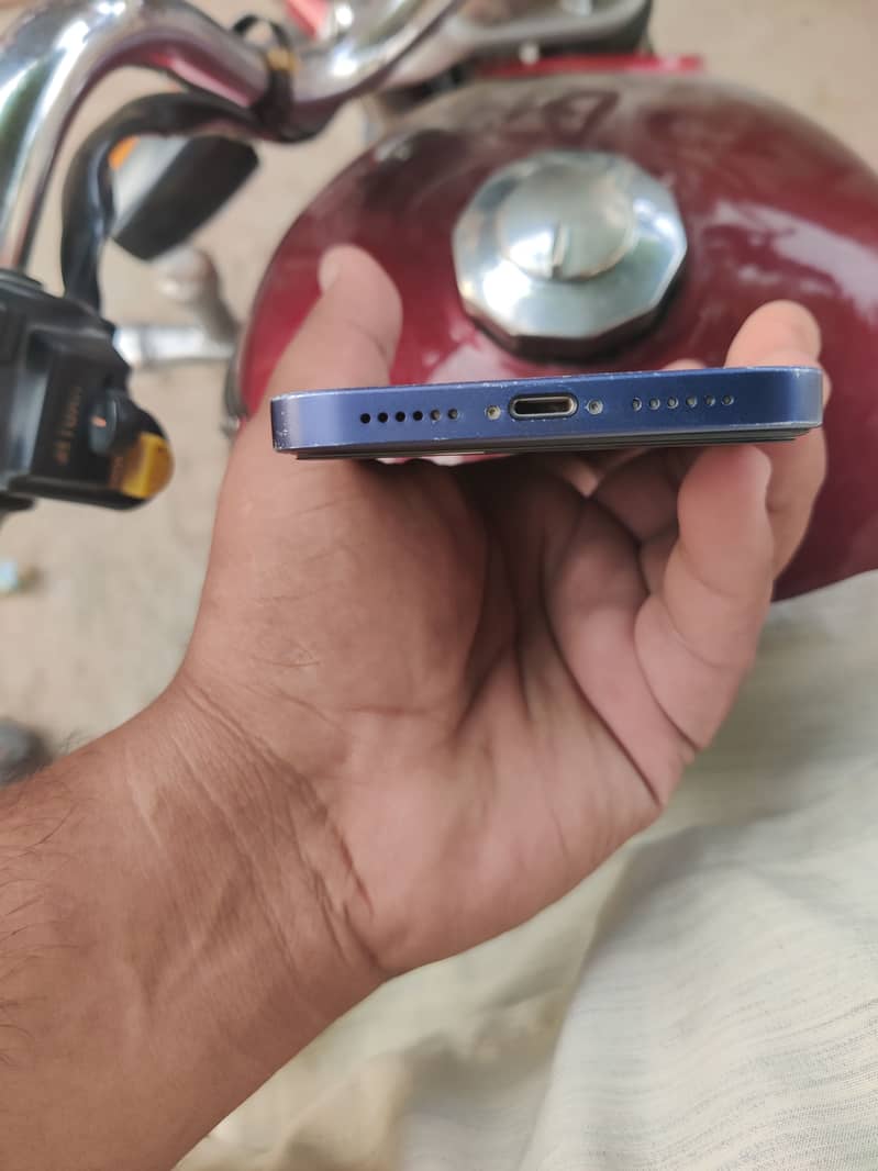 Apple iPhone XR 2