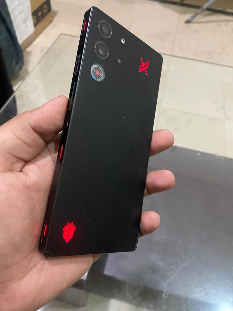Red Magic 10 Pro 7