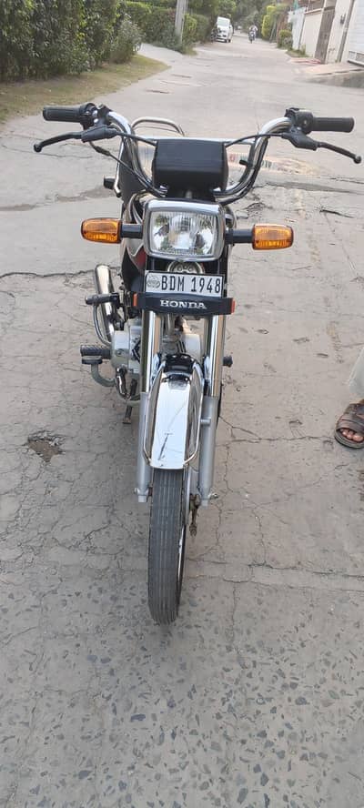 honda cd70 urgent for sale lush cndition