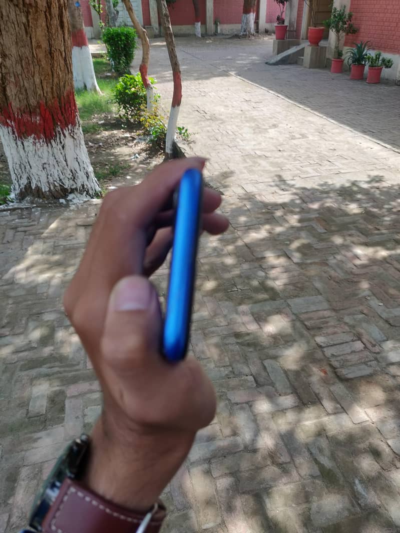 Realme 5 4