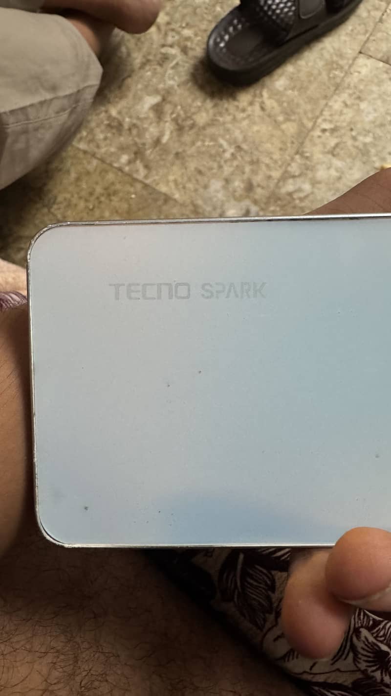 Tecno Spark 20 1
