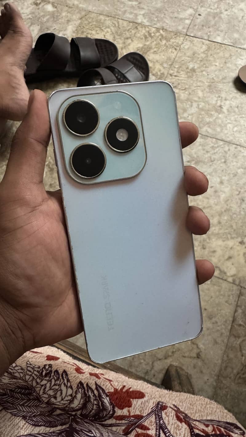 Tecno Spark 20 2